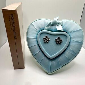 Vintage Avon Stud Bow earrings and picture frame gift set